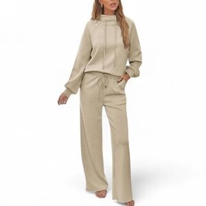 Womens 2 Piece Oversized Wide Leg Lounge Tracksuit Set - NWT
